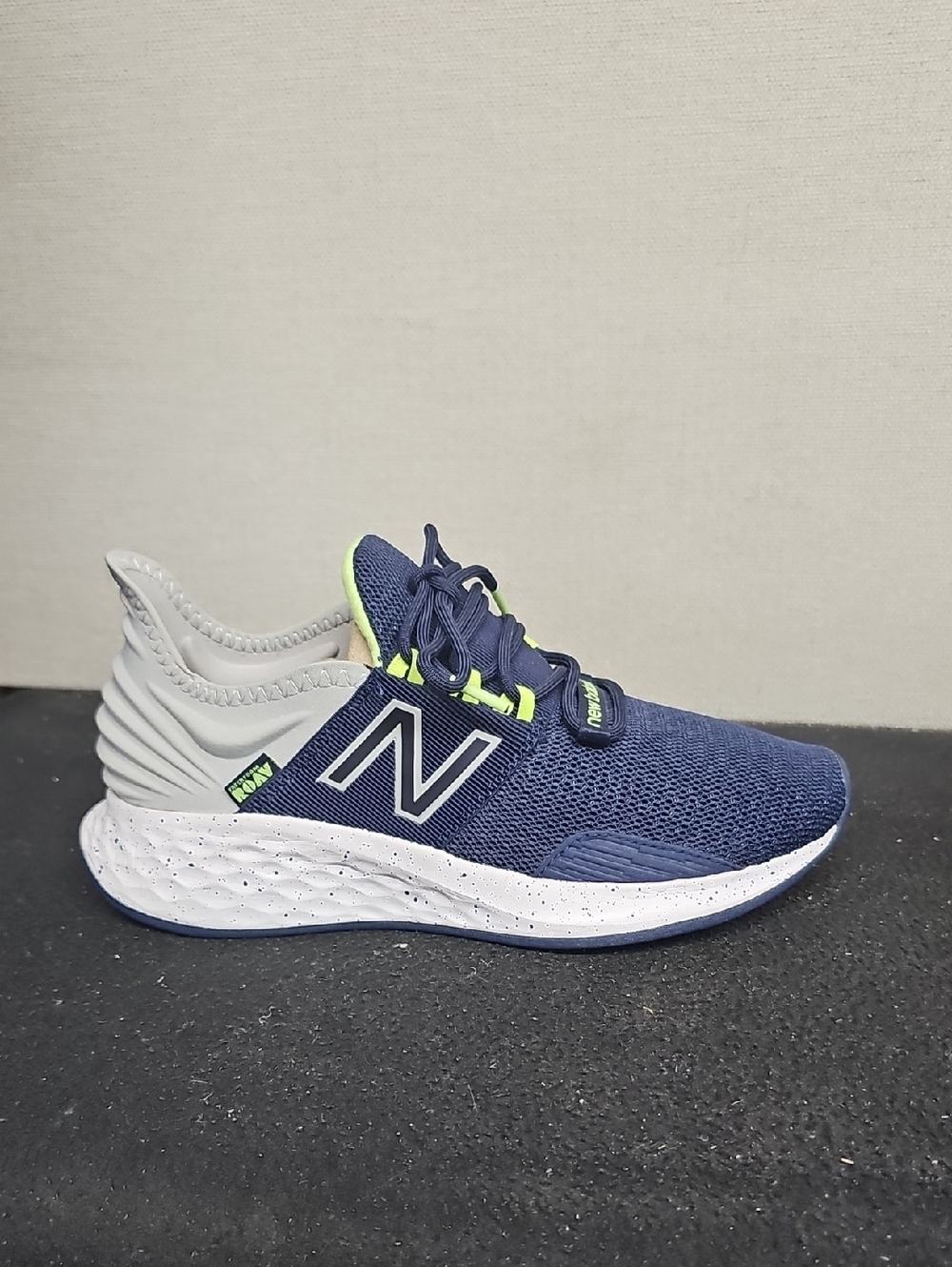 NEW BALANCE FRESH FOAM ROAV WOMENS SNEAKERS BFPM-05-118 - Picture 6 of 10